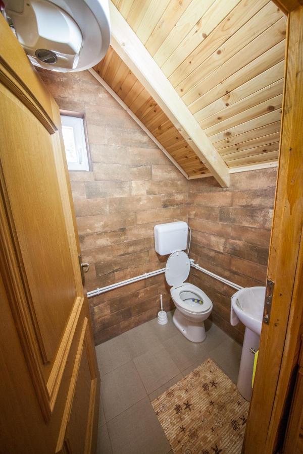 Gazela Bungalov 2 モイコヴァツ エクステリア 写真
