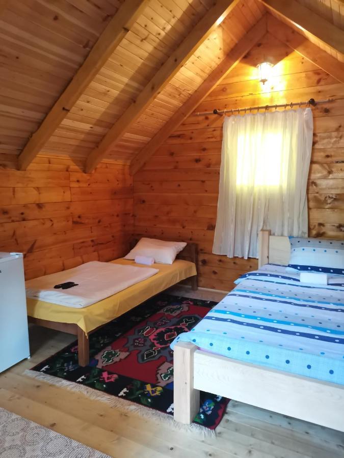 Gazela Bungalov 2 モイコヴァツ エクステリア 写真