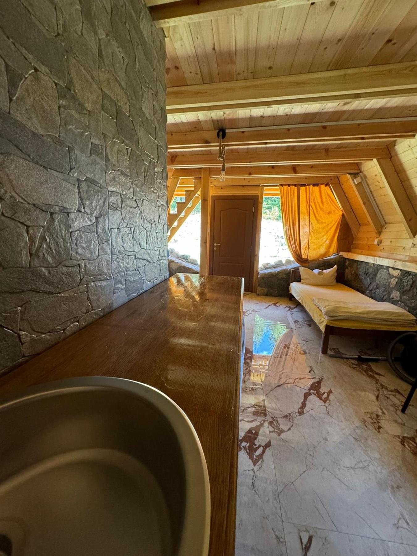 Gazela Bungalov 2 モイコヴァツ エクステリア 写真