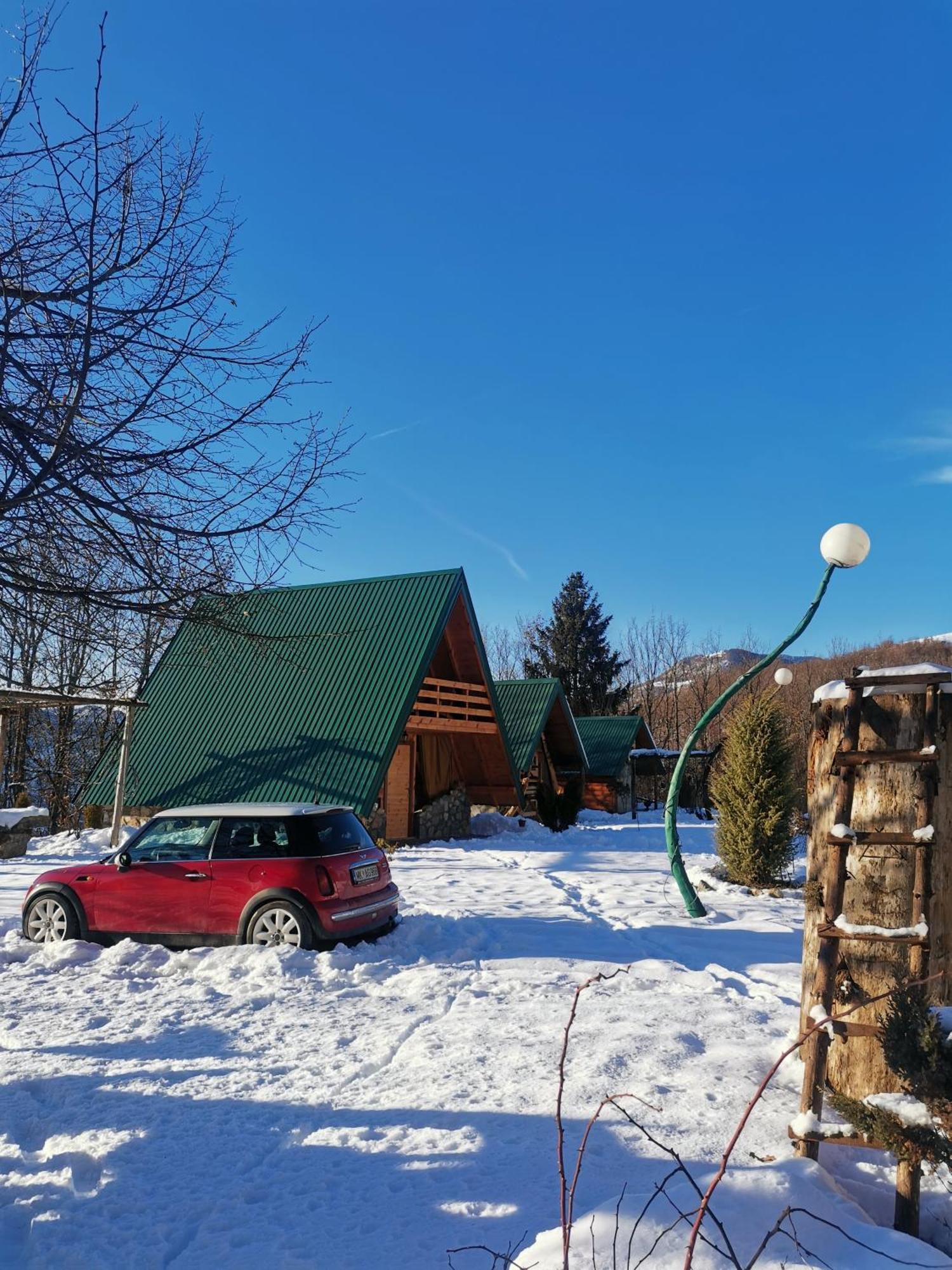 Gazela Bungalov 2 モイコヴァツ エクステリア 写真