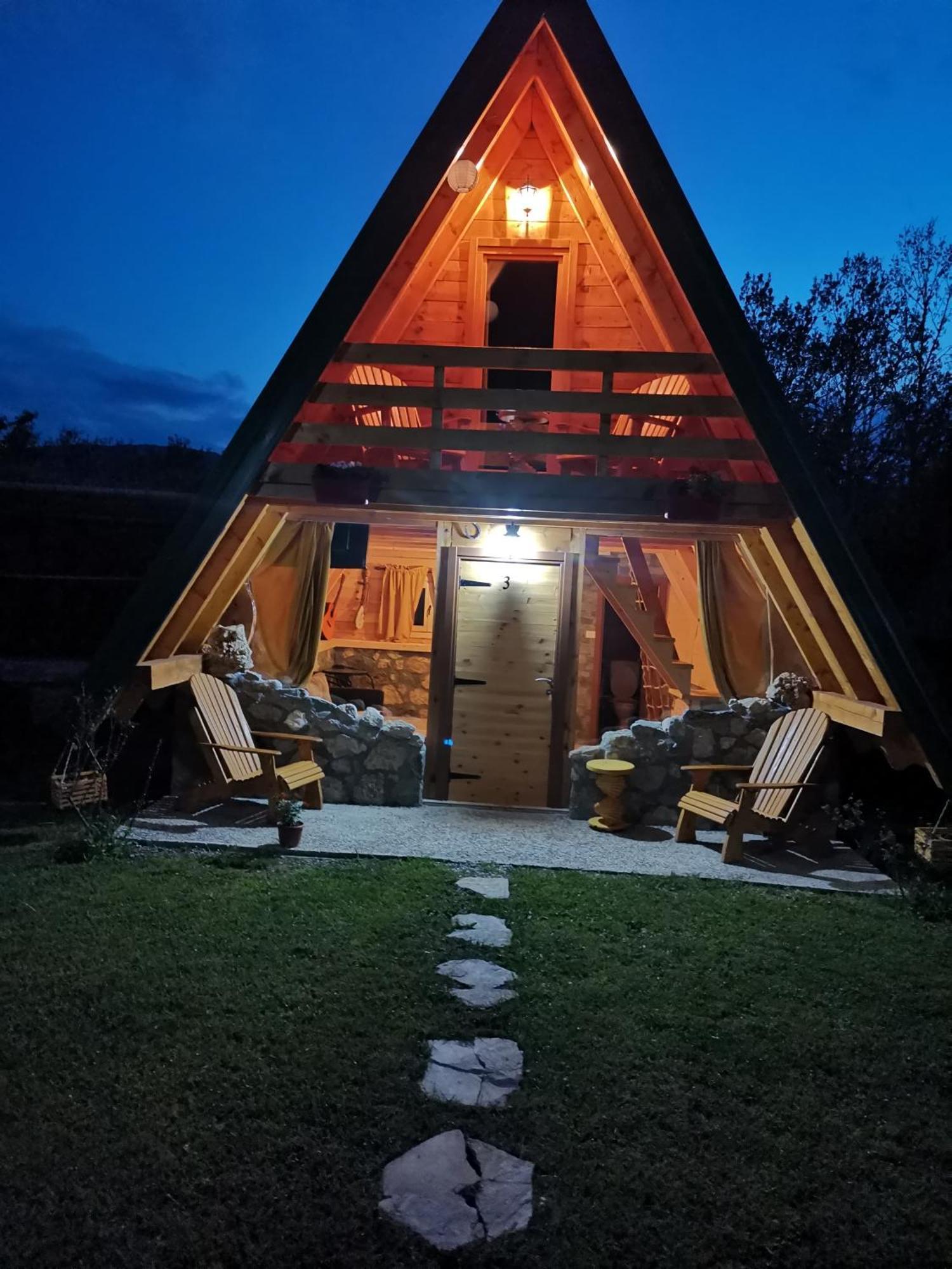 Gazela Bungalov 2 モイコヴァツ エクステリア 写真